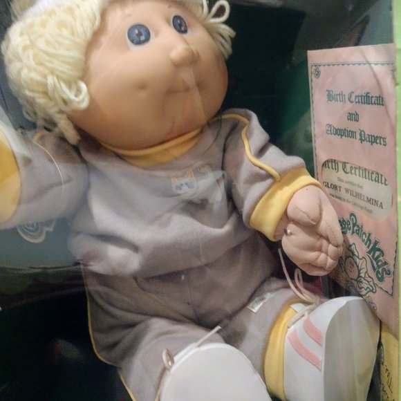 Cabbage patch doll 1985 - Picture 3 of 6